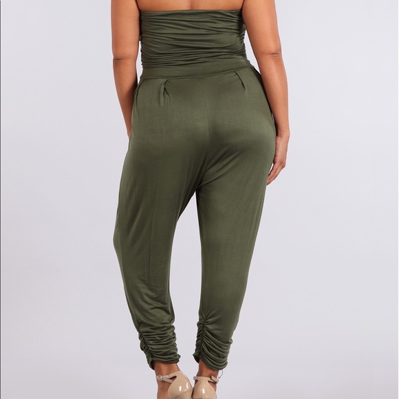 SexyBLACK Jumpsuit💋 - Picture 3 of 3